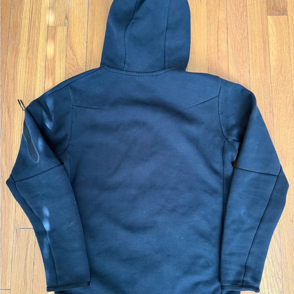 Nike Tech Men's Black Full-Zip Hoodie & Jogger Set - Picture 3 of 7